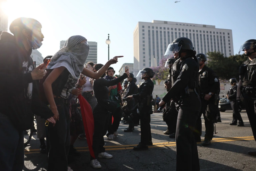 ICE raids Los Angeles