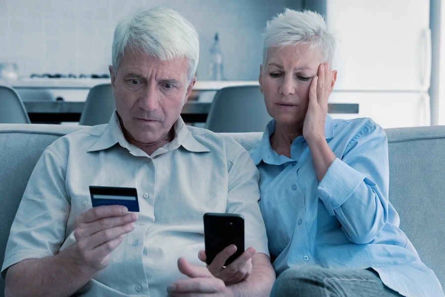 Seniors targeted by bank scam