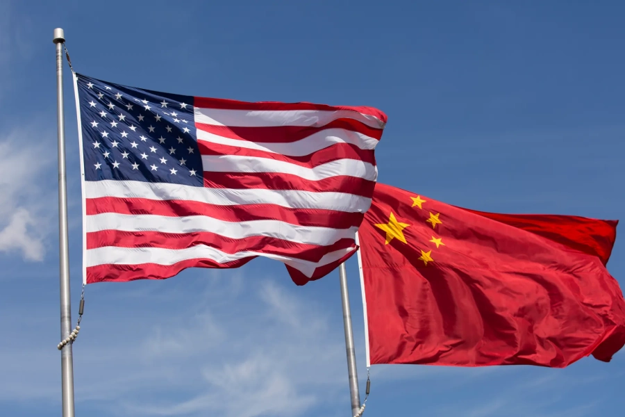 China flag and US flag together