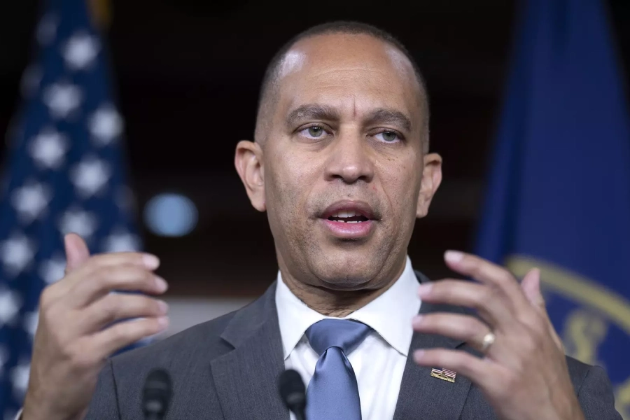 Christopher Moynihan Threatening Hakeem Jeffries