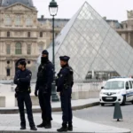 Louvre Museum Paris after jewelry heist