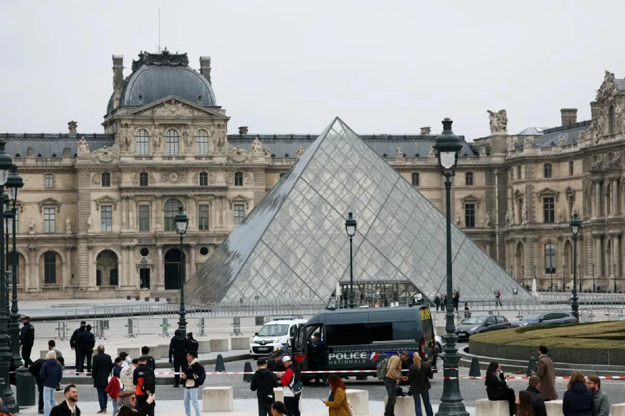 Paris museum heist